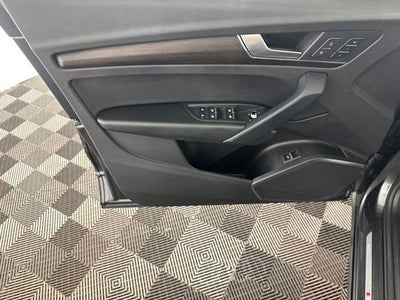 2023 Audi Q5 45 S line Premium quattro