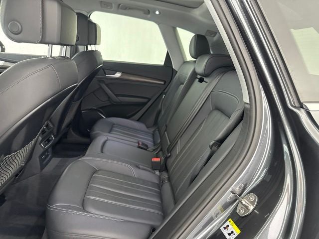2023 Audi Q5 45 S line Premium quattro