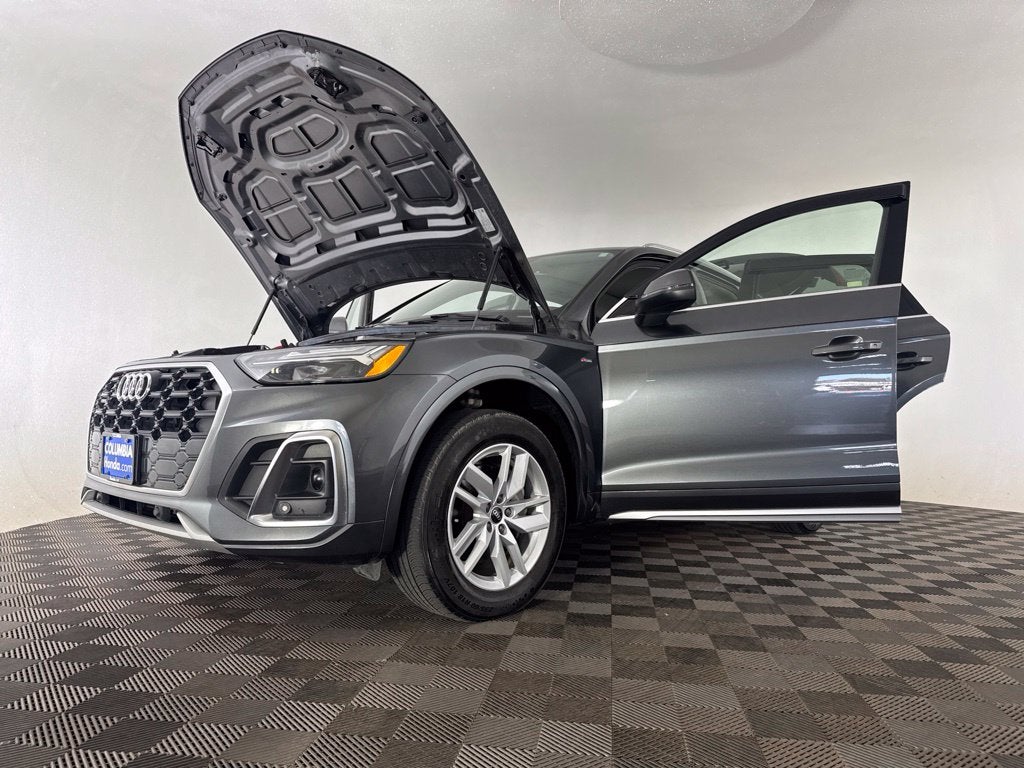 2023 Audi Q5 45 S line Premium quattro