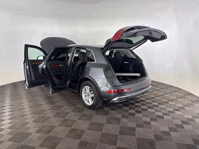 2023 Audi Q5 45 S line Premium quattro