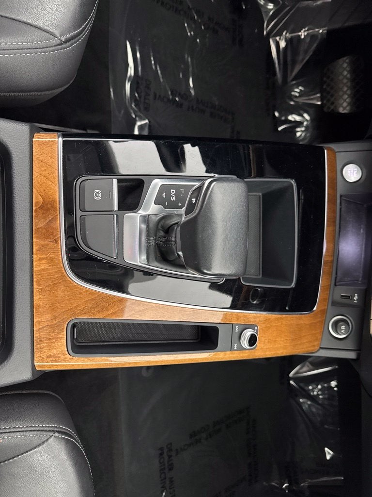 2023 Audi Q5 45 S line Premium quattro