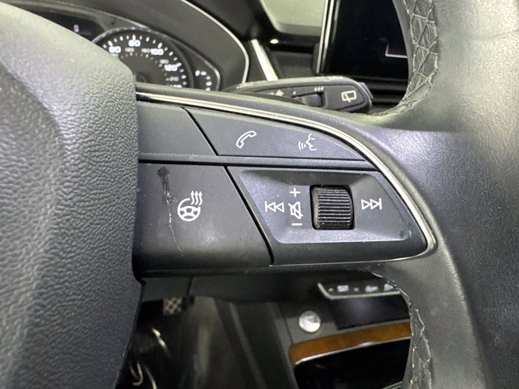 2023 Audi Q5 45 S line Premium quattro