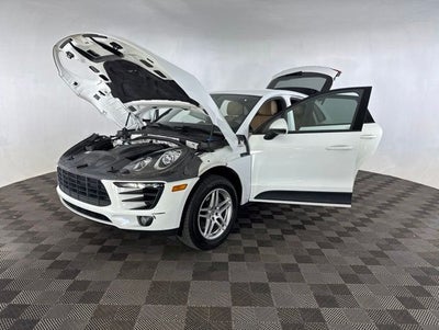 2018 Porsche Macan Base