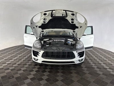 2018 Porsche Macan Base