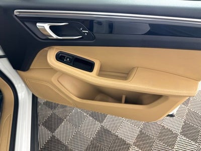 2018 Porsche Macan Base