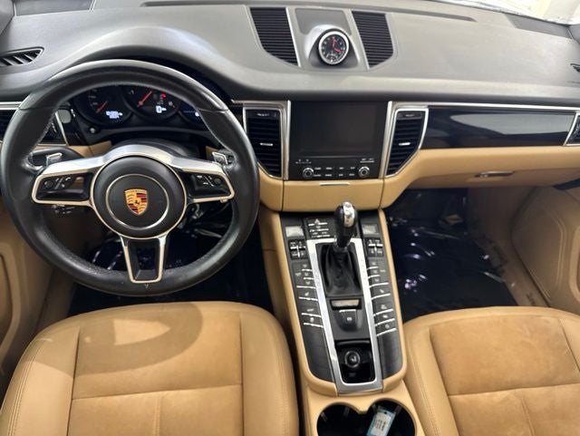 2018 Porsche Macan Base