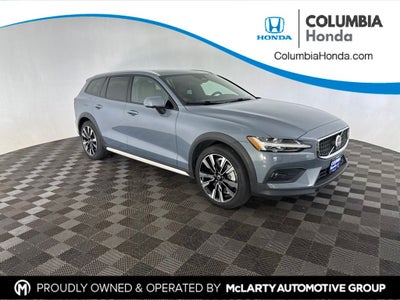 2023 Volvo V60 Cross Country Ultimate