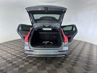 2023 Volvo V60 Cross Country Ultimate