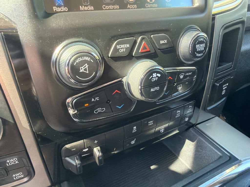 2016 RAM 1500 Sport