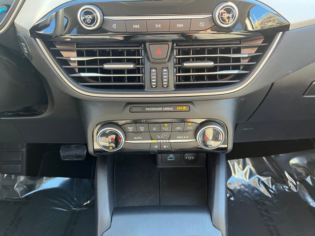 2022 Ford Escape Plug-In Hybrid SE