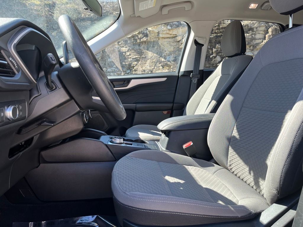 2022 Ford Escape Plug-In Hybrid SE