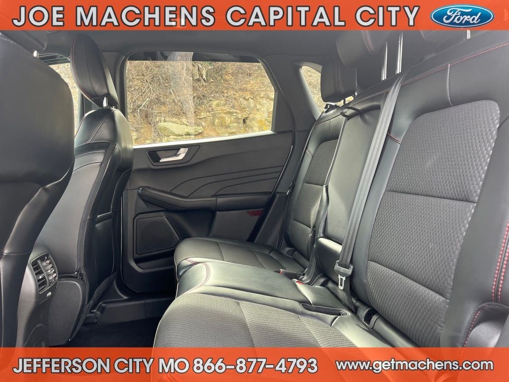 2023 Ford Escape Hybrid ST-Line