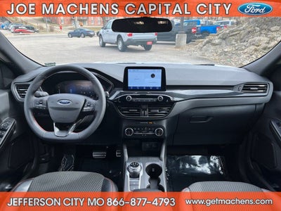 2023 Ford Escape Hybrid ST-Line