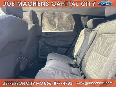 2022 Ford Escape Hybrid SE