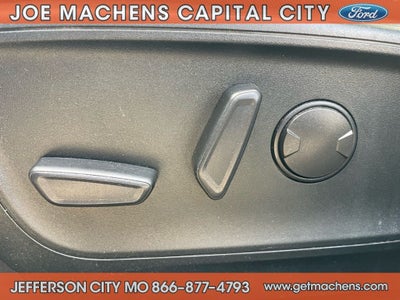 2022 Ford Escape Hybrid SE