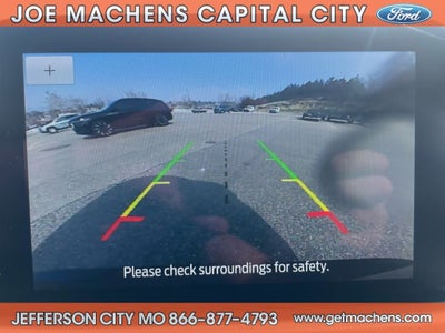 2022 Ford Escape Hybrid SE