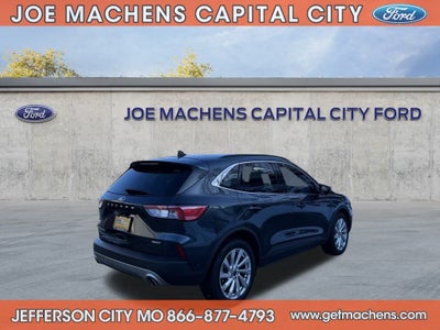 2022 Ford Escape Hybrid Titanium