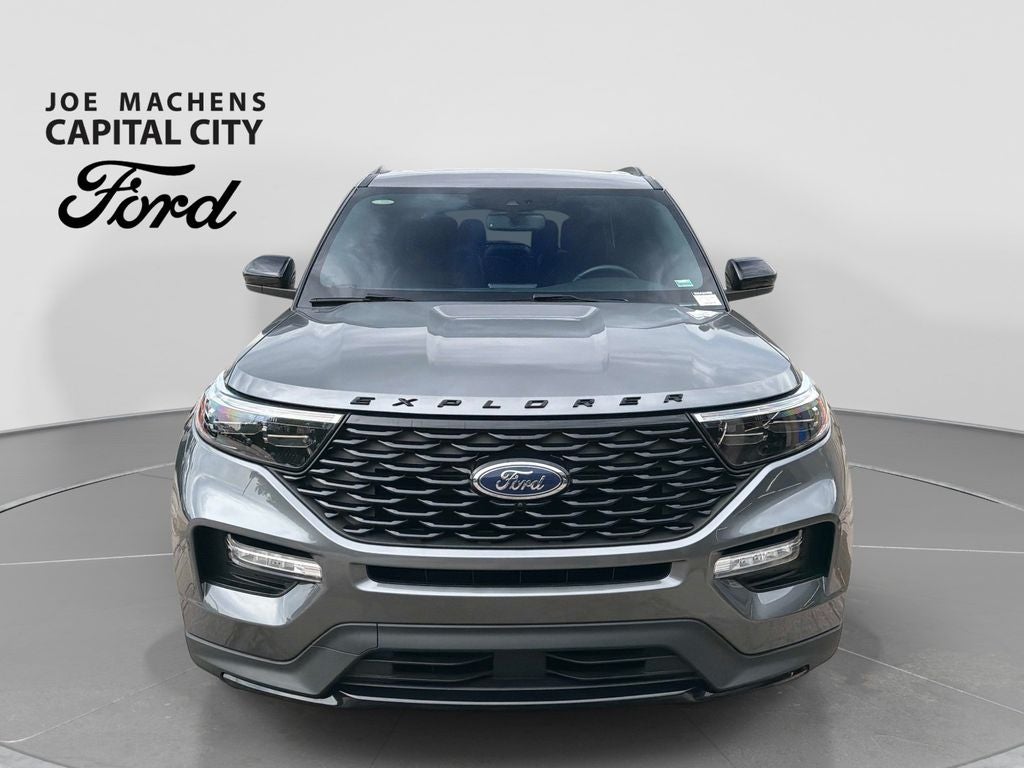 2024 Ford Explorer ST-Line