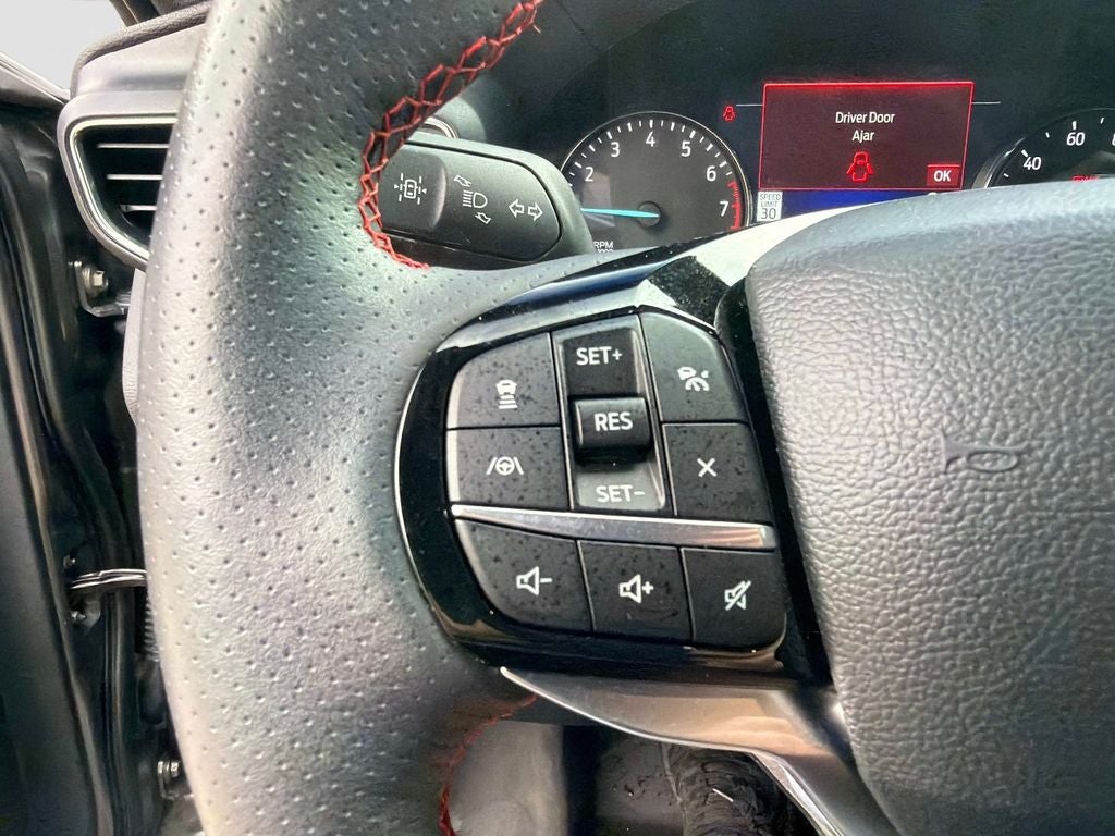 2024 Ford Explorer ST-Line