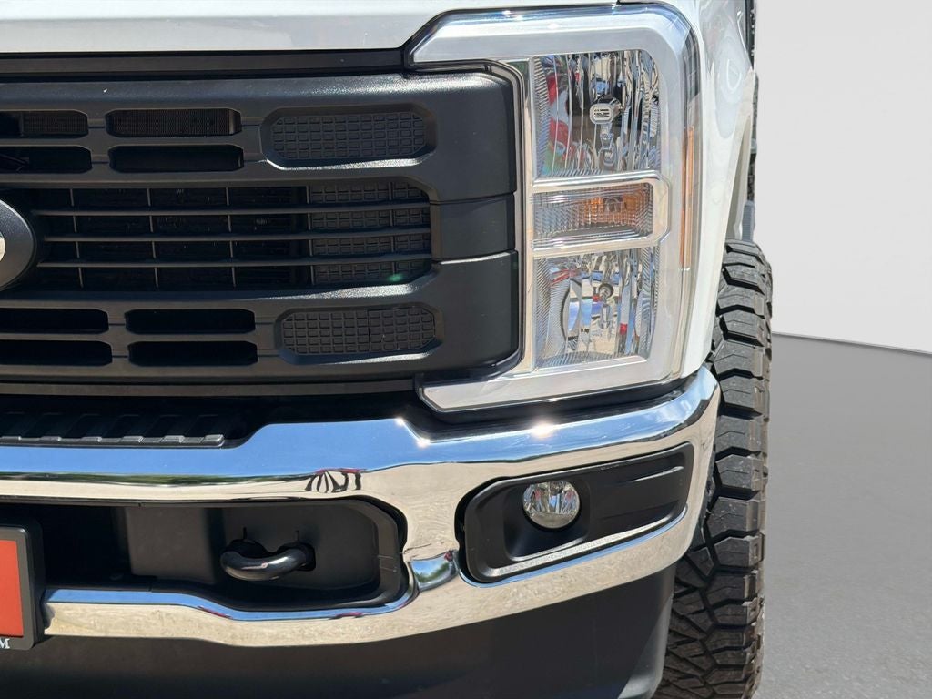2025 Ford F-350SD XL