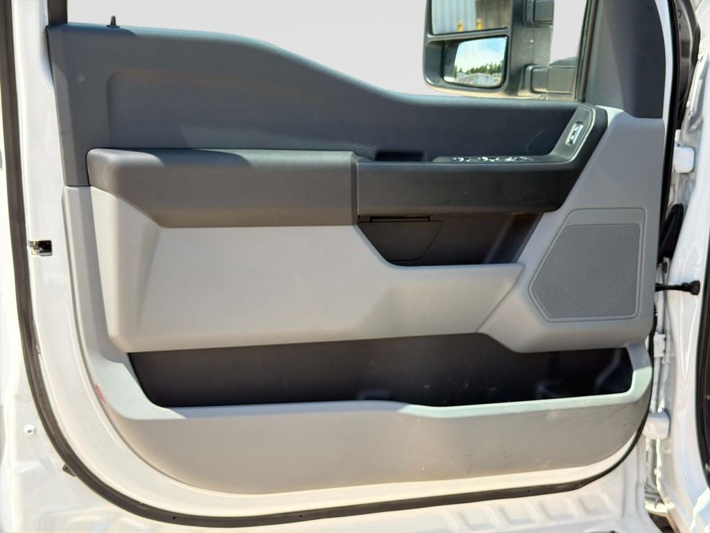 2025 Ford F-350SD XL