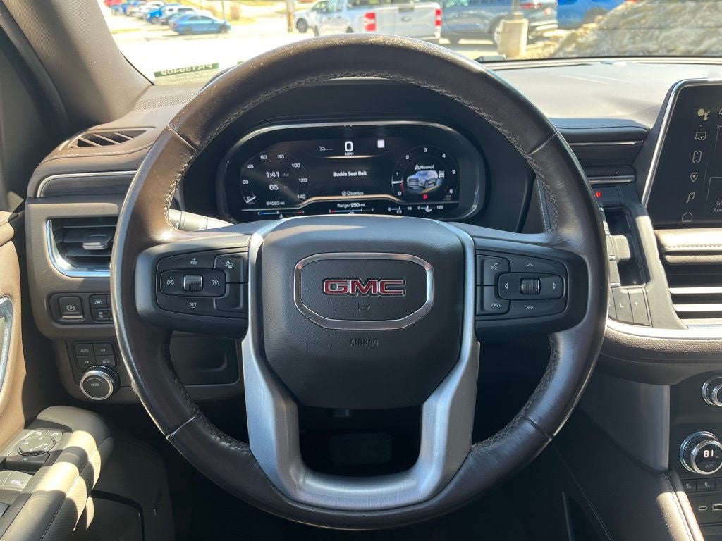 2023 GMC Yukon SLT