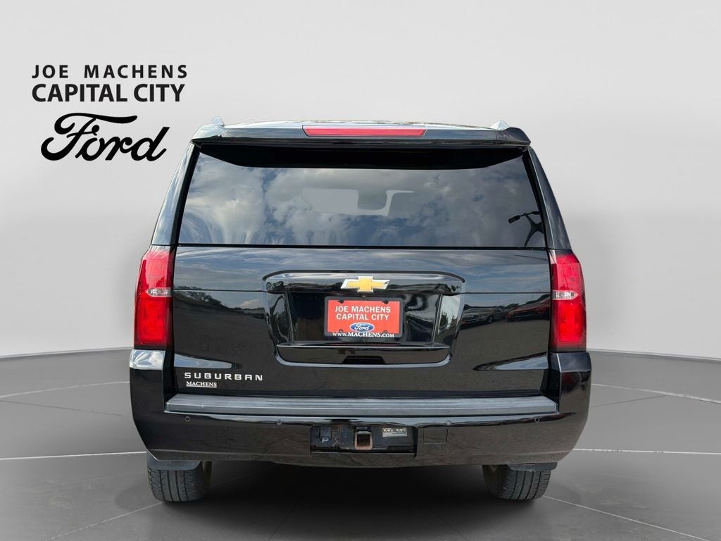2016 Chevrolet Suburban LT