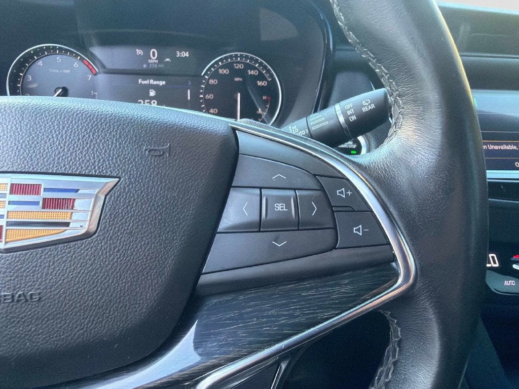 2022 Cadillac XT5 Premium Luxury