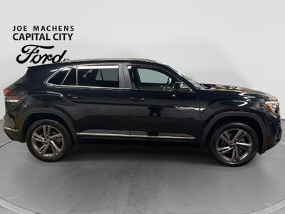 2024 Volkswagen Atlas Cross Sport 2.0T SEL R-Line