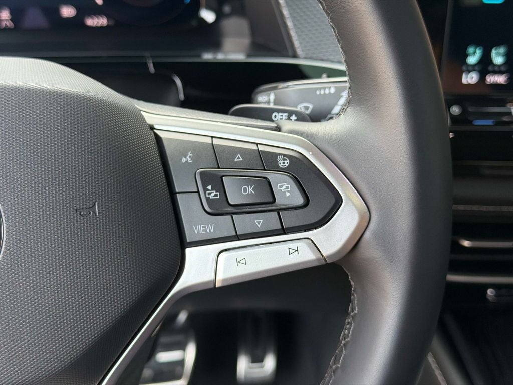 2026 Volkswagen Atlas Cross Sport 2.0T SEL Premium R-Line