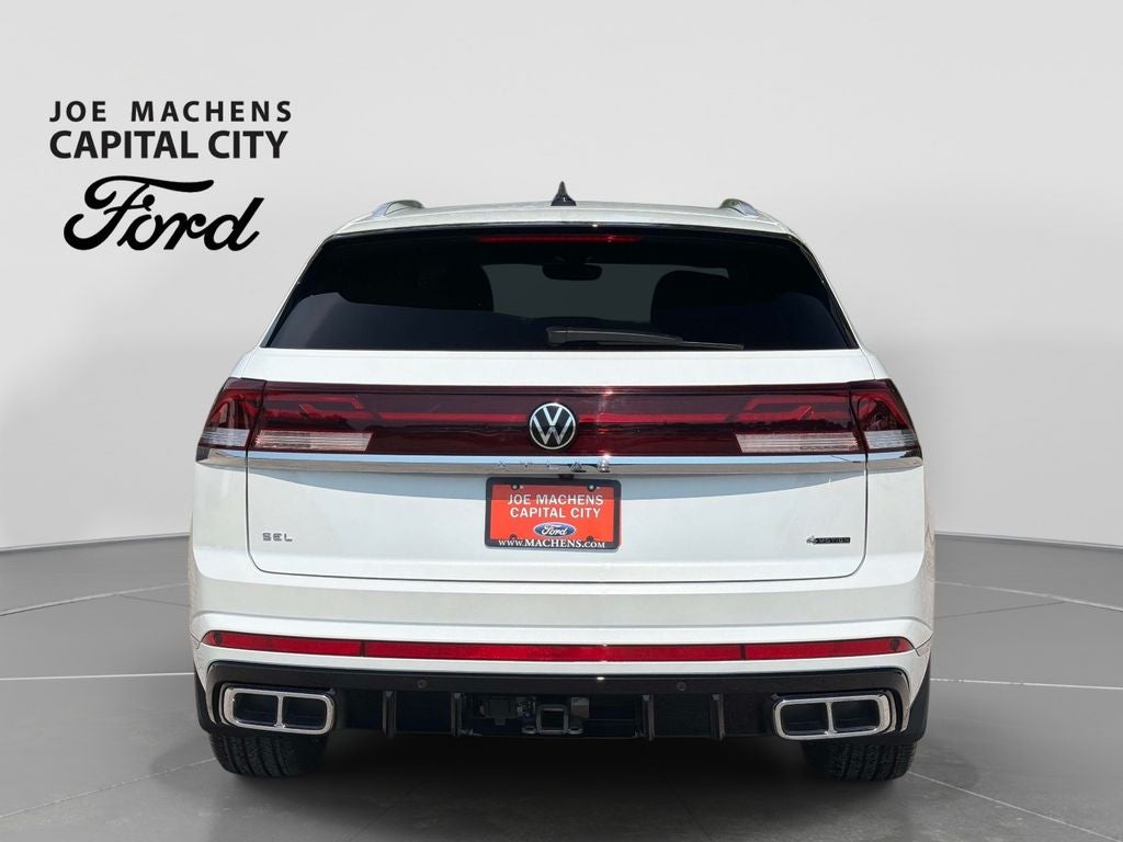 2026 Volkswagen Atlas Cross Sport 2.0T SEL Premium R-Line