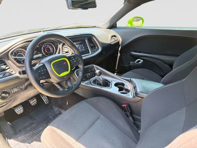 2015 Dodge Challenger R/T Shaker