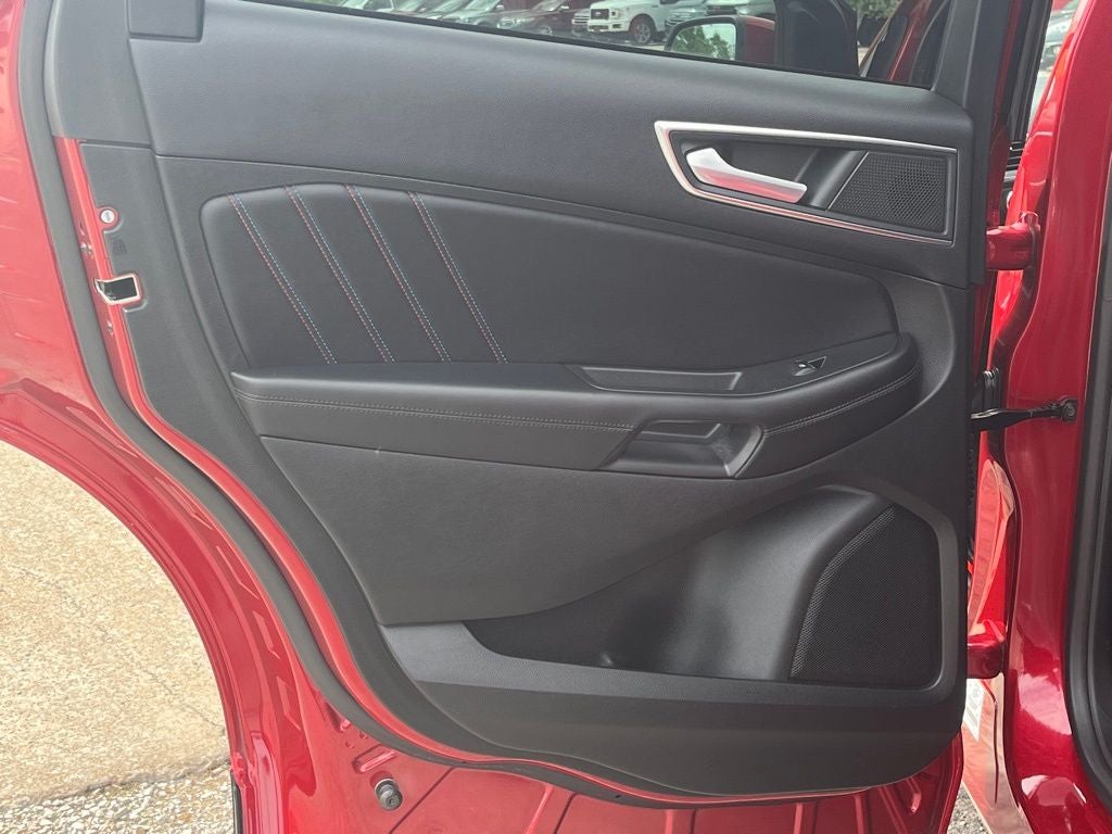 2023 Ford Edge ST