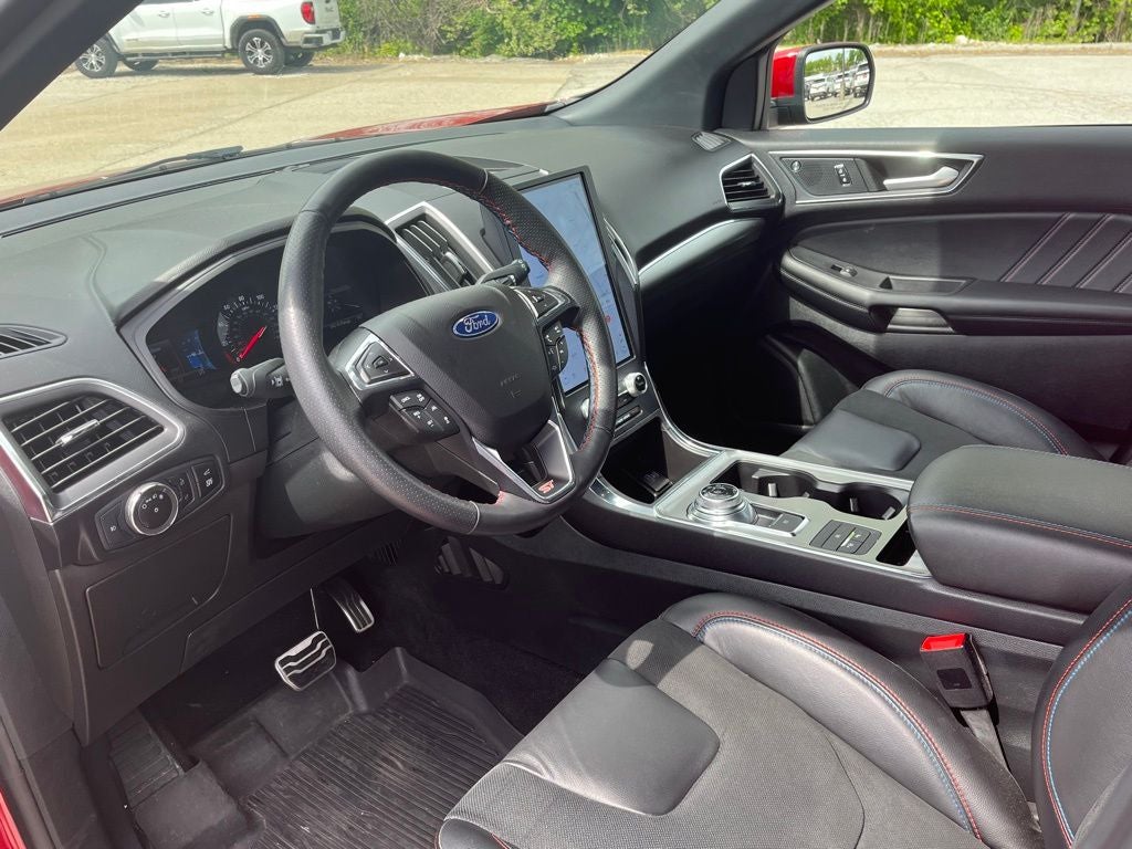 2023 Ford Edge ST