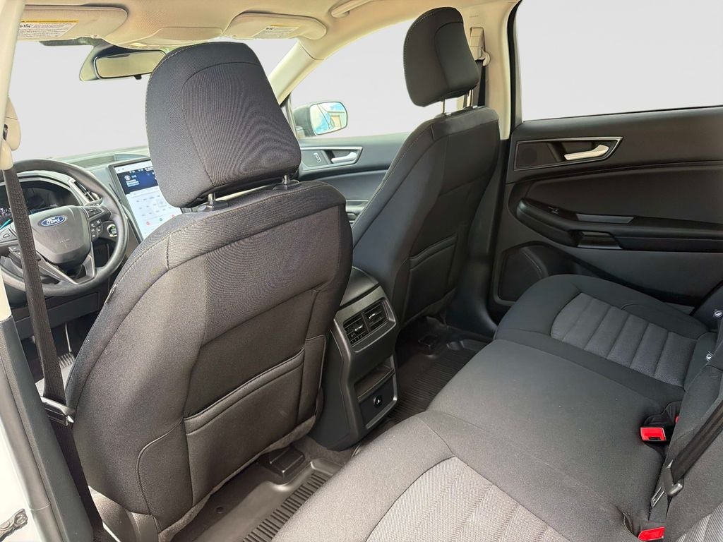2023 Ford Edge SE