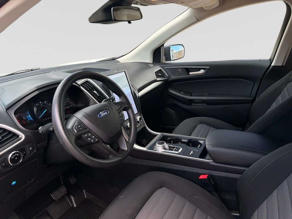 2023 Ford Edge SE