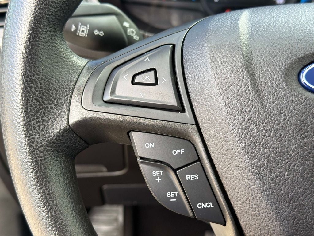2023 Ford Edge SE
