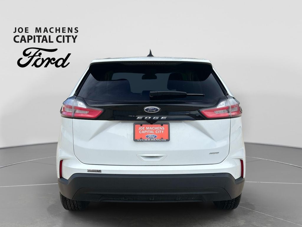 2023 Ford Edge SE