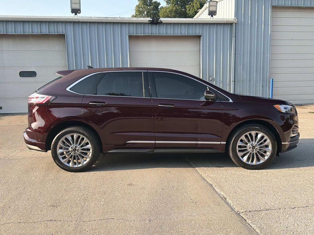 2024 Ford Edge Titanium