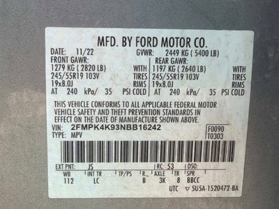 2022 Ford Edge Titanium