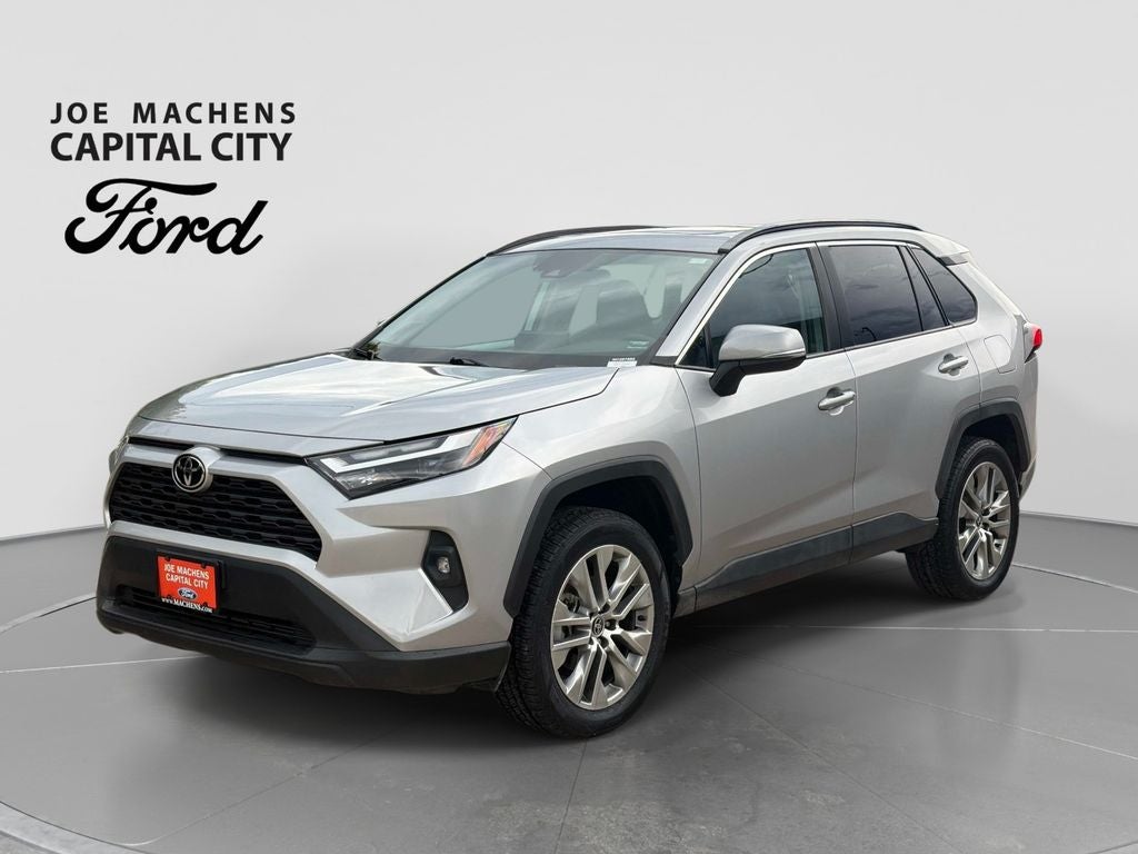 2022 Toyota RAV4 XLE Premium