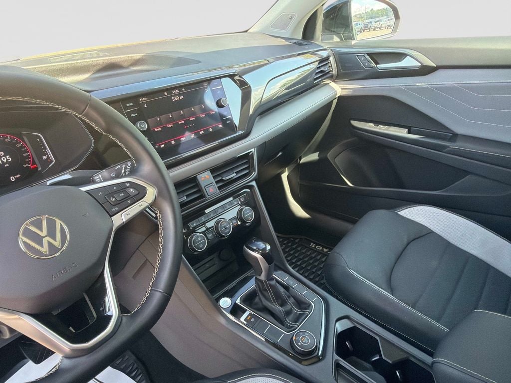 2024 Volkswagen Taos 1.5T SEL