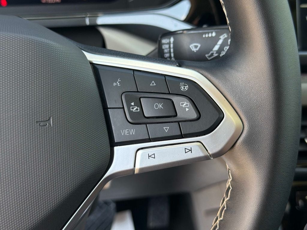 2024 Volkswagen Taos 1.5T SEL