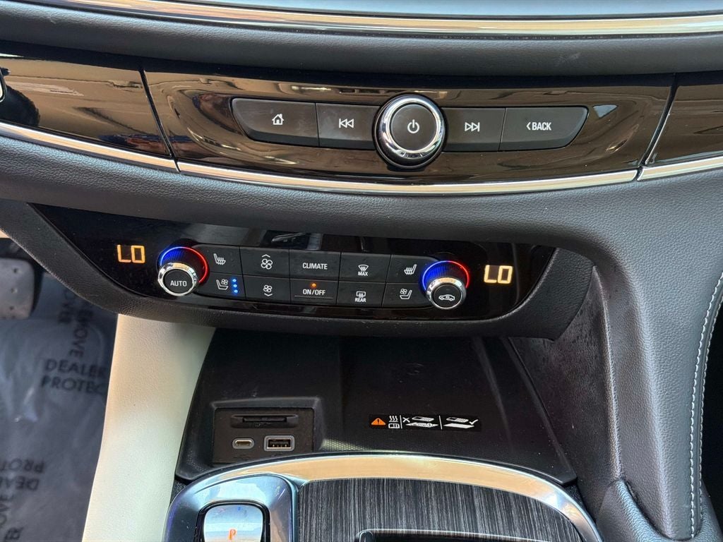 2024 Buick Enclave Avenir