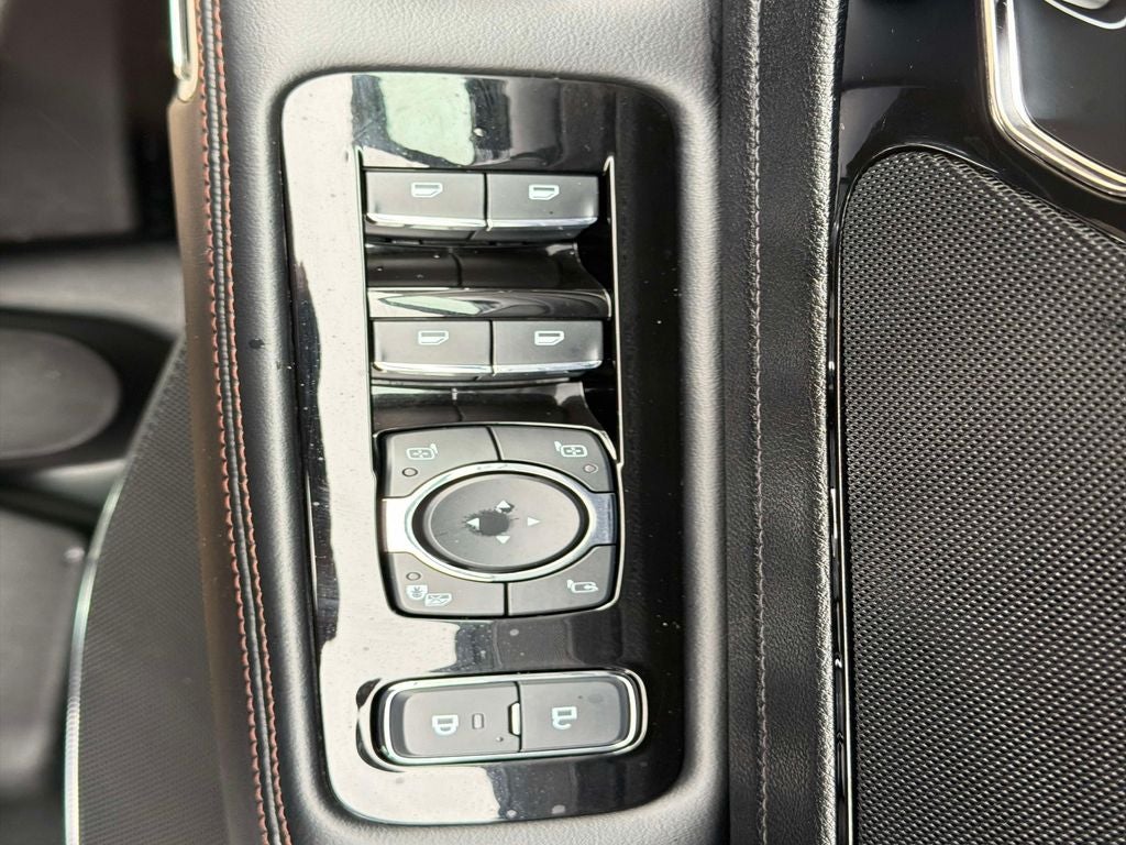 2023 Lincoln Aviator Standard