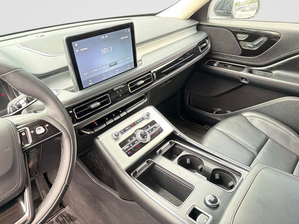 2023 Lincoln Aviator Standard