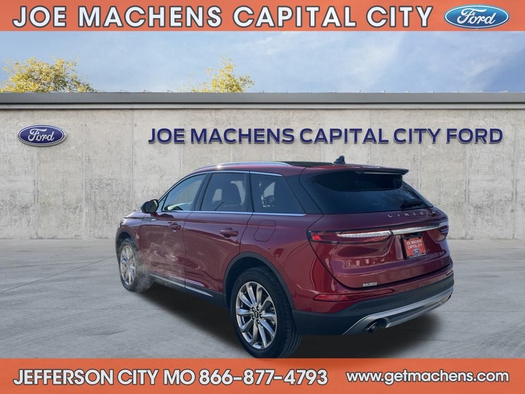 2022 Lincoln Corsair Standard