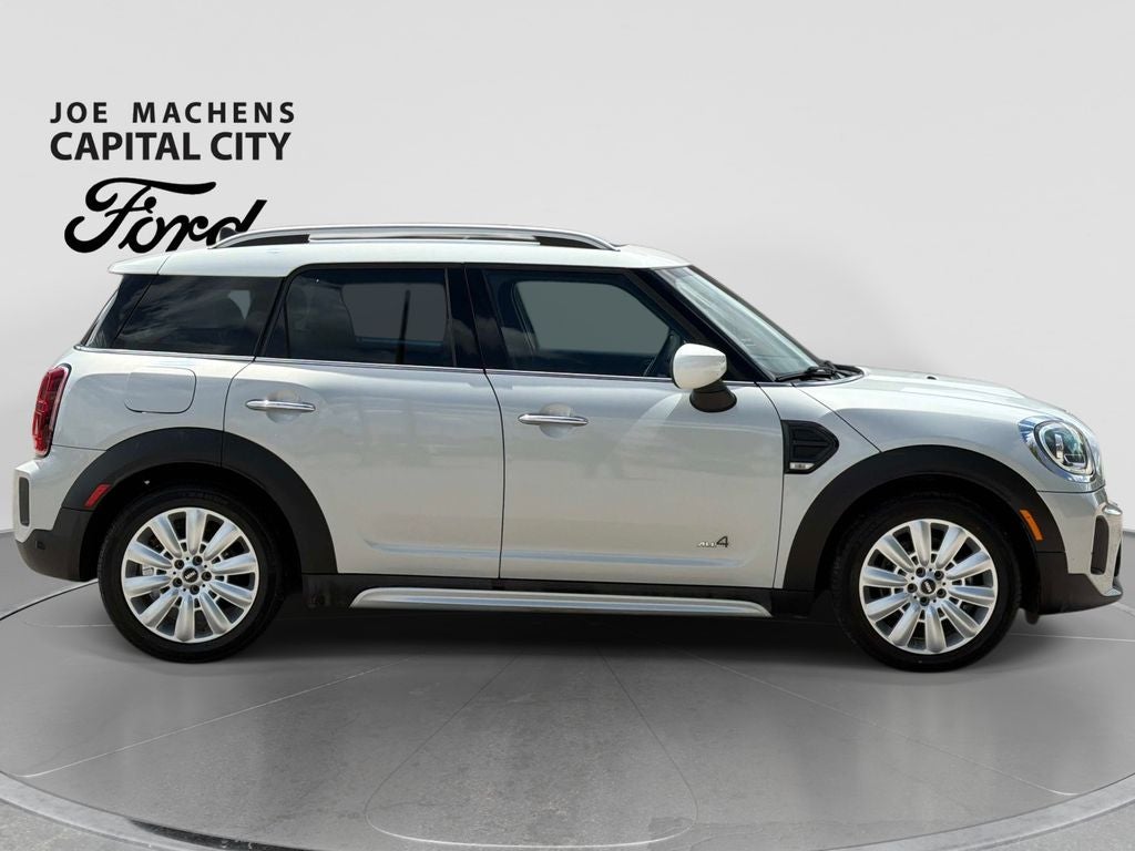 2022 MINI Cooper Countryman Oxford Edition