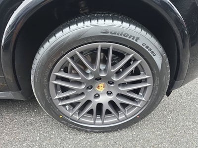 2018 Porsche Cayenne Platinum Edition
