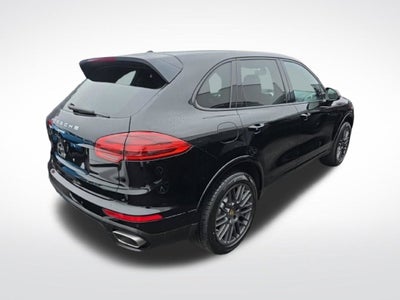 2018 Porsche Cayenne Platinum Edition